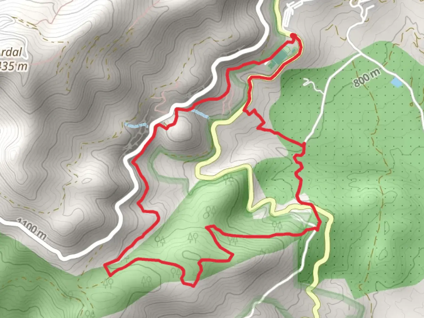 An image depicting the trail Circular of the Fuensanta and its surrounding area.