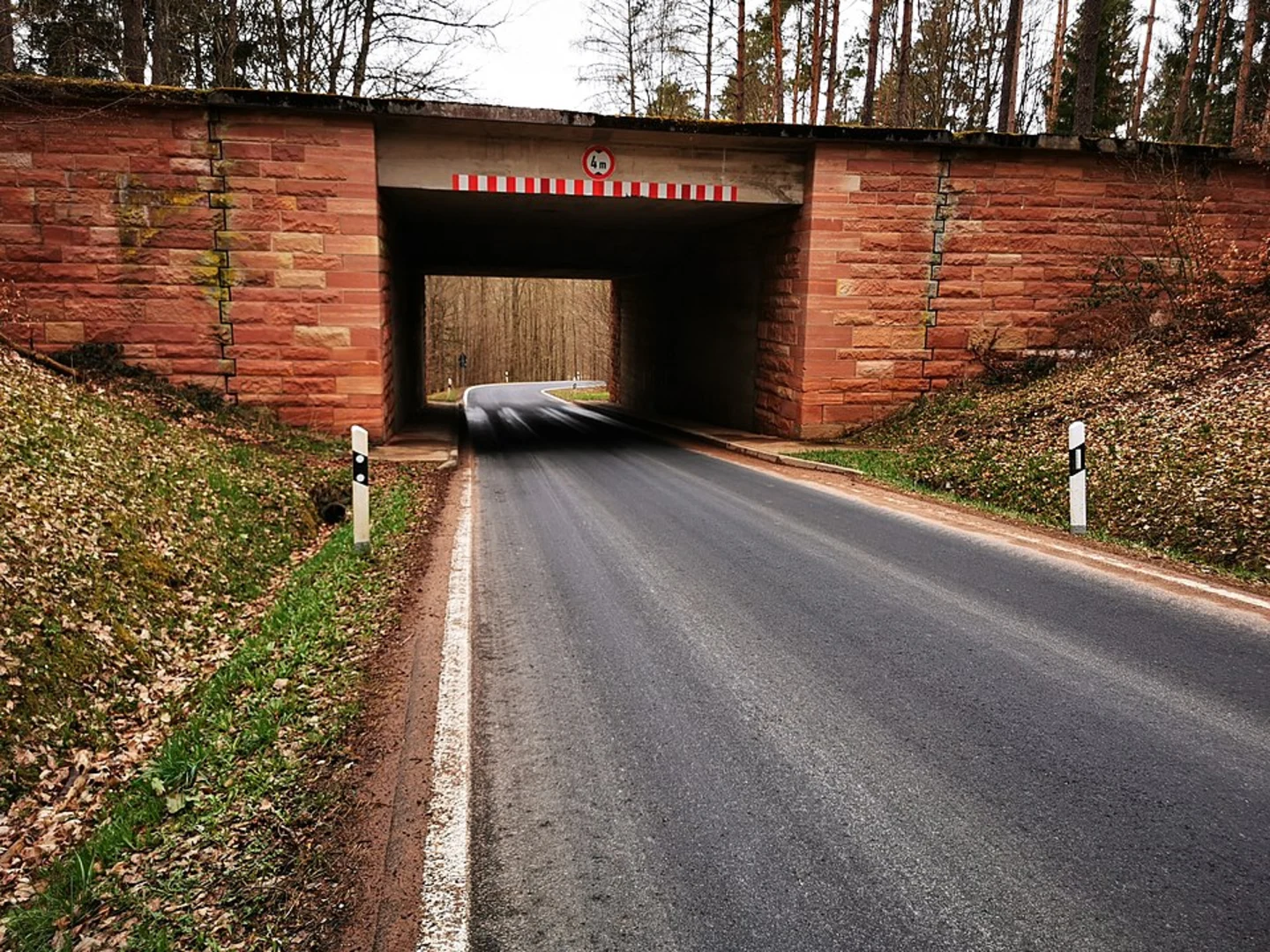 An image depicting the trail Burgsinn Circle and its surrounding area.