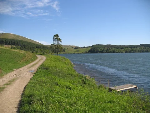 An image depicting the trail Portmore Lough and its surrounding area.