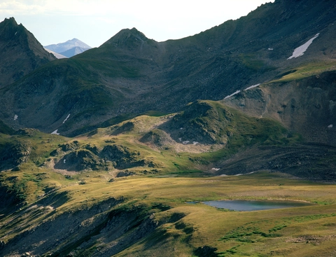 An image depicting the trail Mount Belford - Elkhead Pass via Missouri Gulch Trail and its surrounding area.