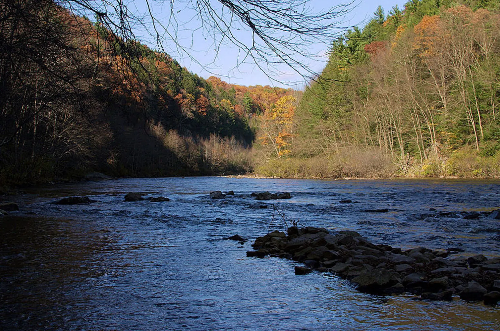 An image depicting the trail Lehigh River via Hays Creek Junction and its surrounding area.