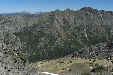 Fourth of July Lake via Evergreen Trail