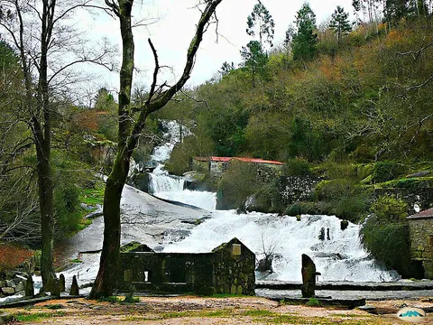 An image depicting the trail Banderillas Summit and its surrounding area.