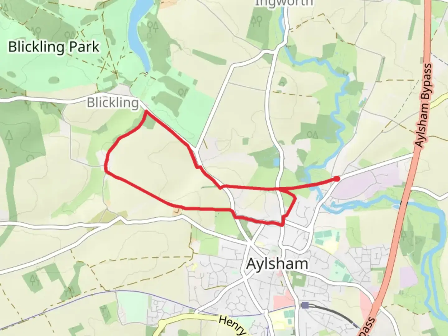 An image depicting the trail Aylsham Circular and Weavers' Way and its surrounding area.