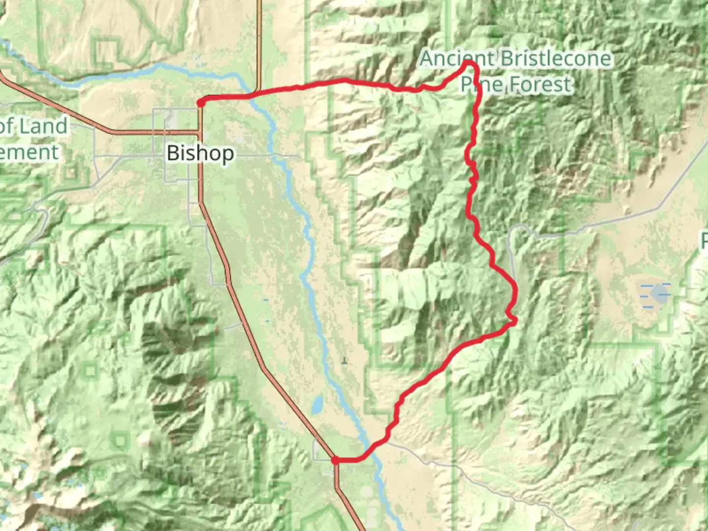 An image depicting the trail Grand Army of the Republic Highway to Big Pine Triangle County Park Trail and its surrounding area.