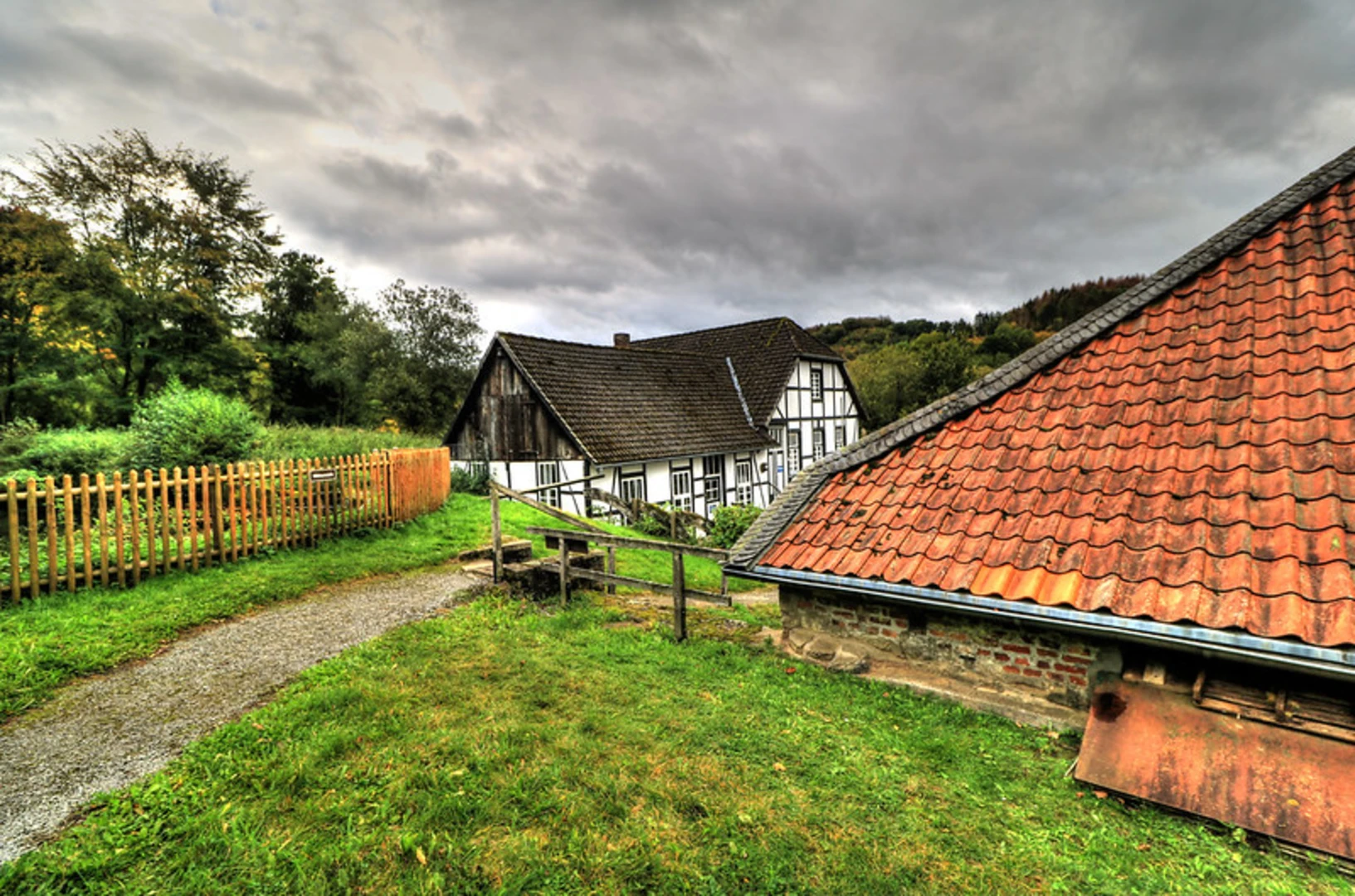 An image depicting the trail Mellen Rundweg and its surrounding area.