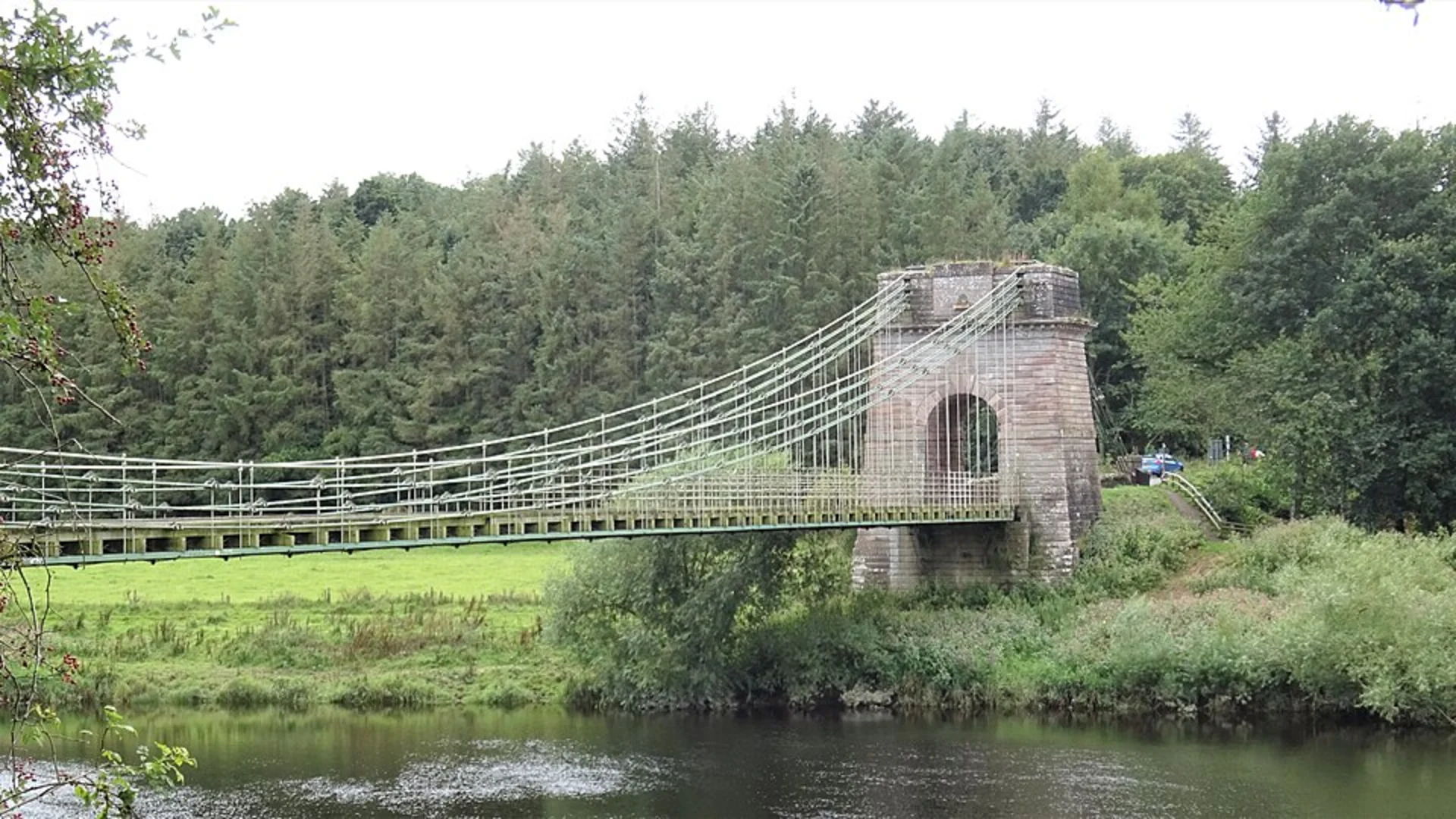 An image depicting the trail Union Chain Bridge and Horncliffe Loop and its surrounding area.