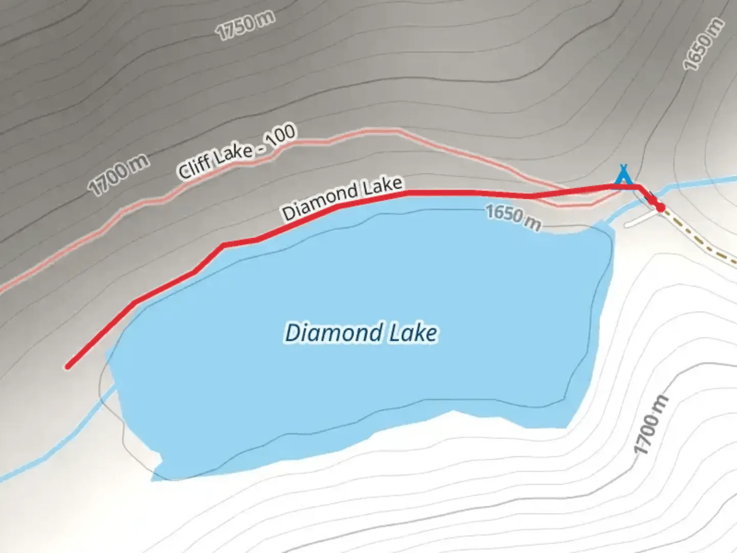 An image depicting the trail Diamond Lake Trail and its surrounding area.