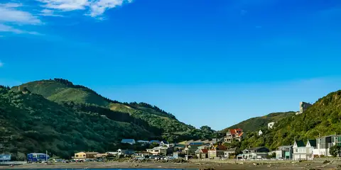 An image depicting the trail Pari - Whero - Red Rocks Loop and its surrounding area.