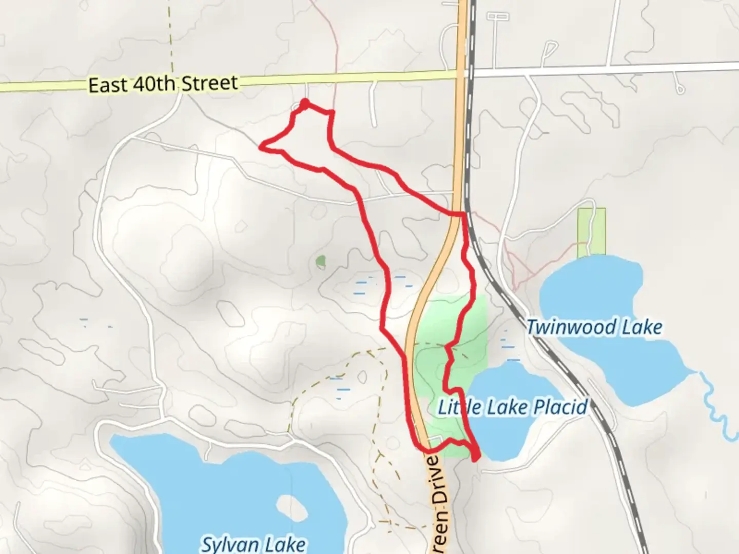 An image depicting the trail Little Lake Placid via NCT and its surrounding area.