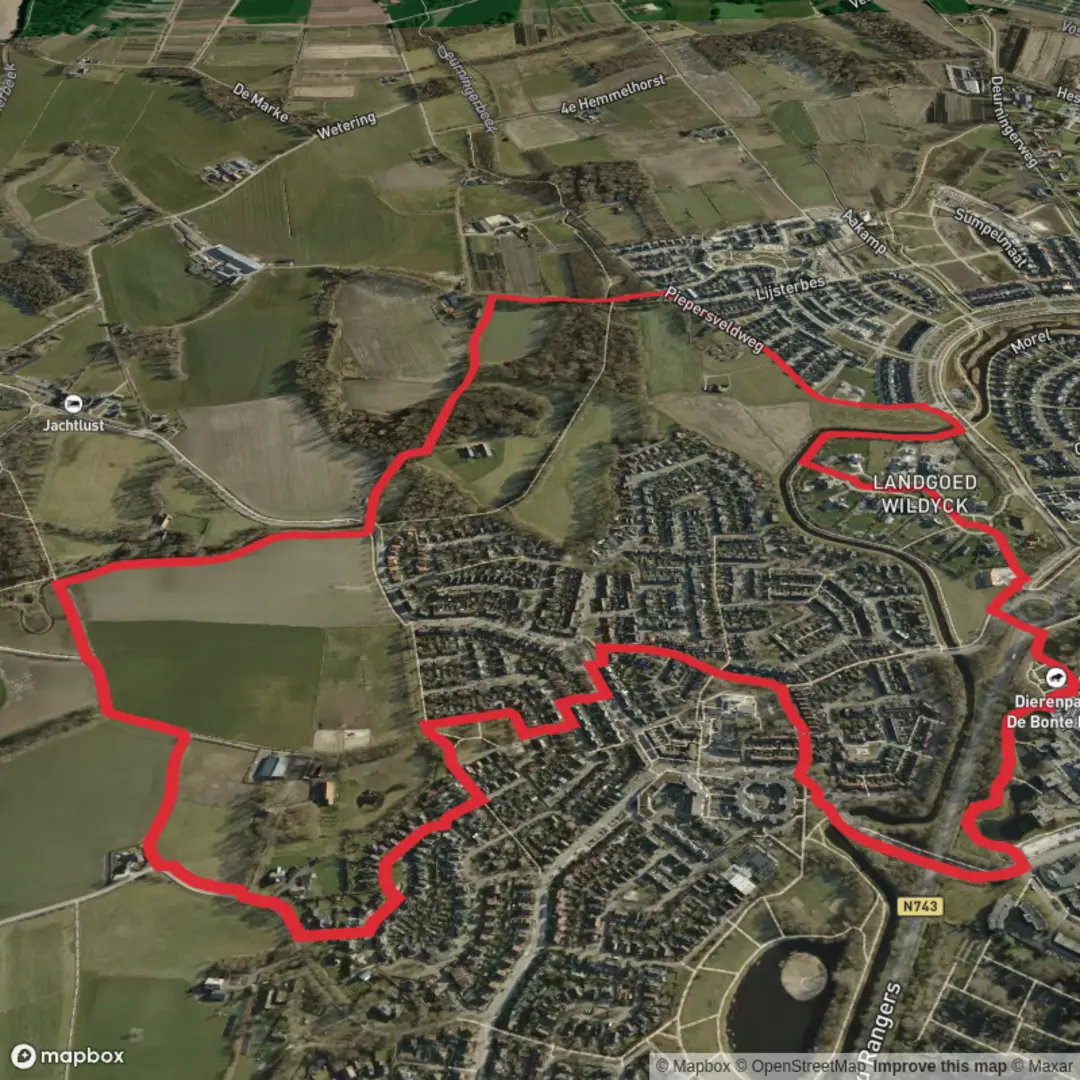 An image depicting the trail Rondje Borne and Dr W Stompspark Loop and its surrounding area.