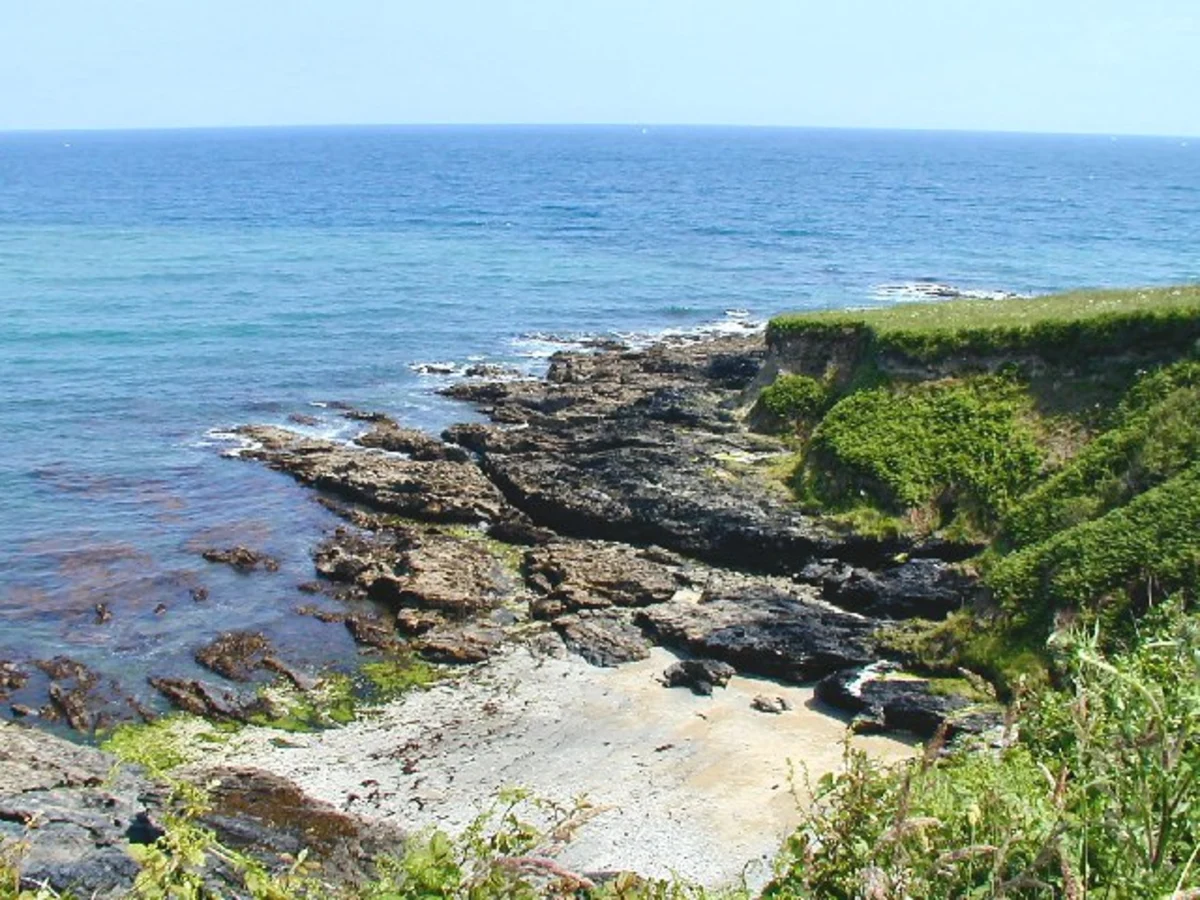 Greeb Point, St Anthony and Killigerran Head via SWCP