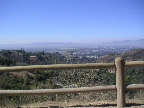 An image depicting the trail Betty B Dearing and Dearing Mountain Trail and its surrounding area.