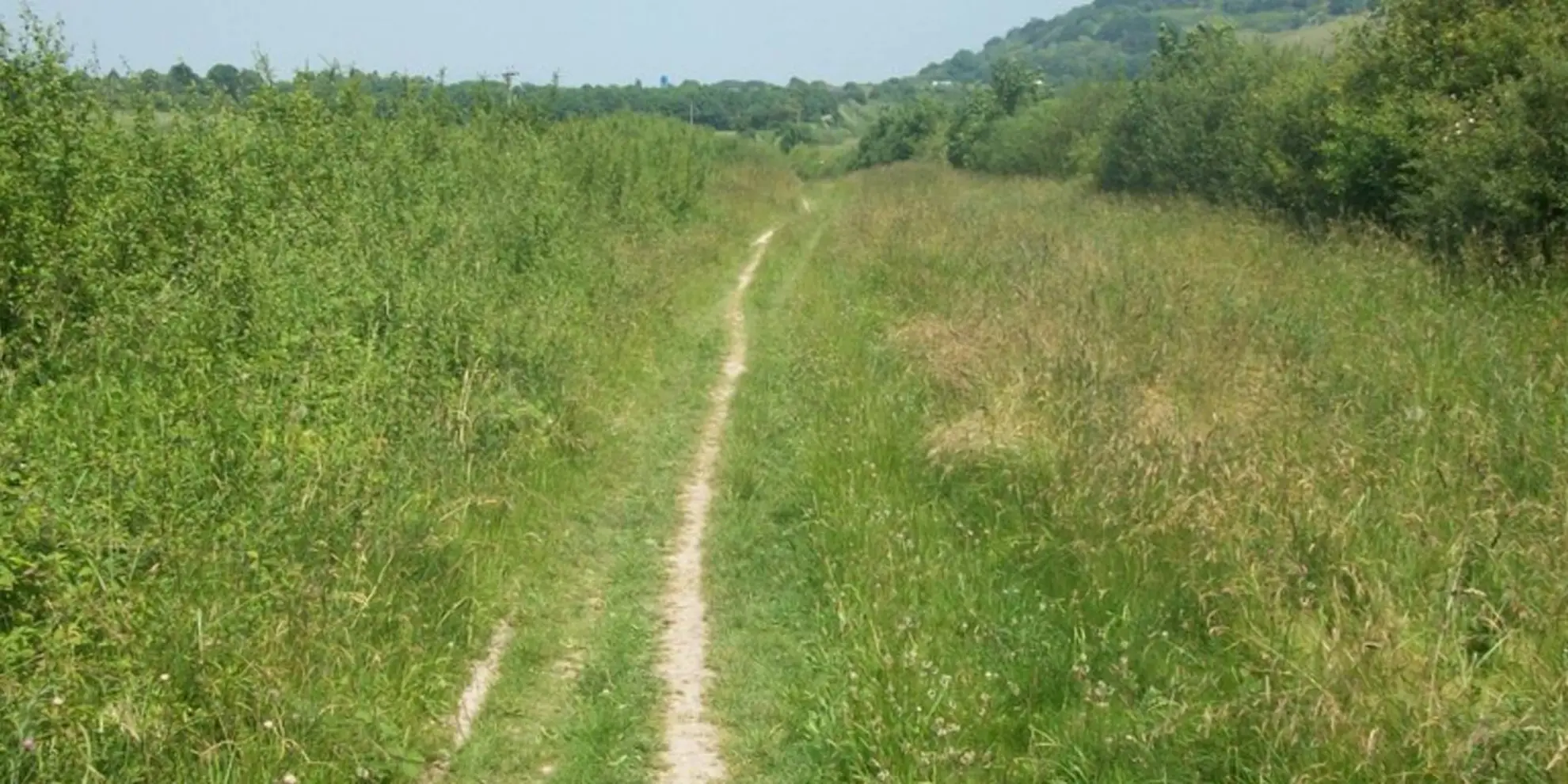 An image depicting the trail The Ridgeway around Lewknor and its surrounding area.