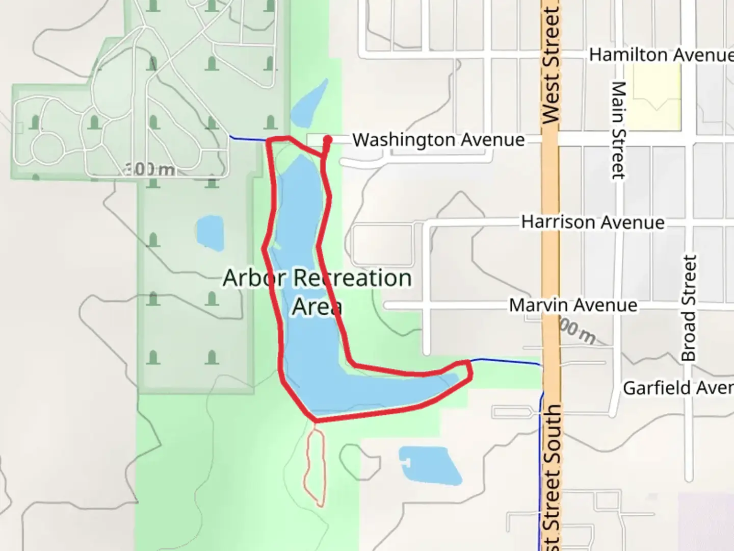 An image depicting the trail Lake Arbor Loop and its surrounding area.