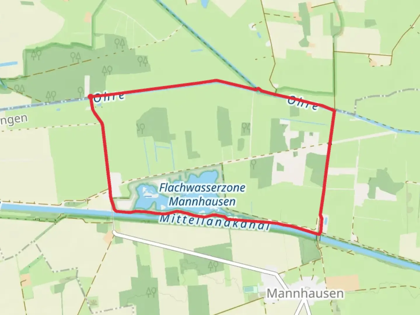 An image depicting the trail Flachwasserzone Mannhausen via Wanderweg Mannhausen and its surrounding area.