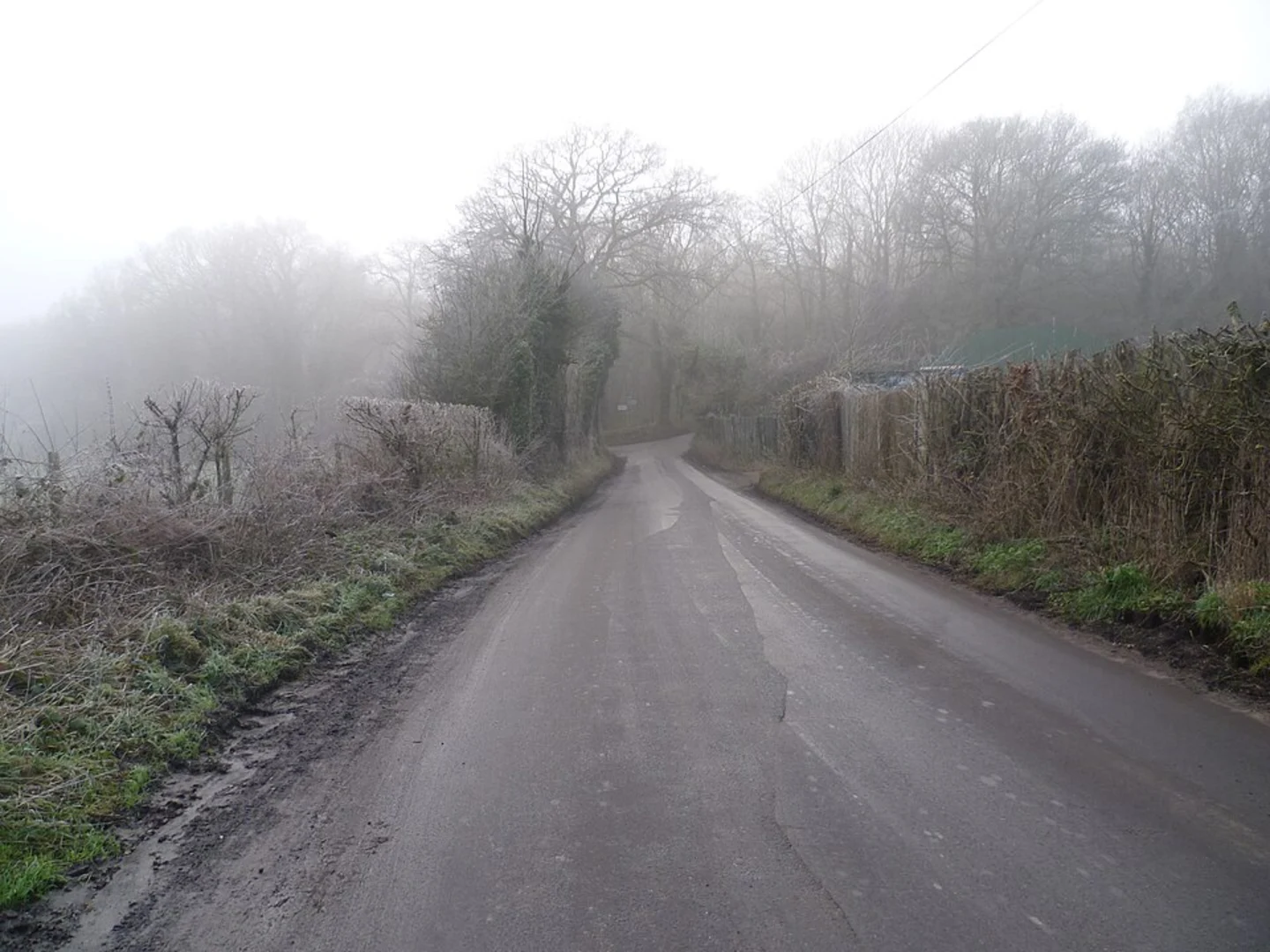 An image depicting the trail Roding Valley to Barking Walk and its surrounding area.