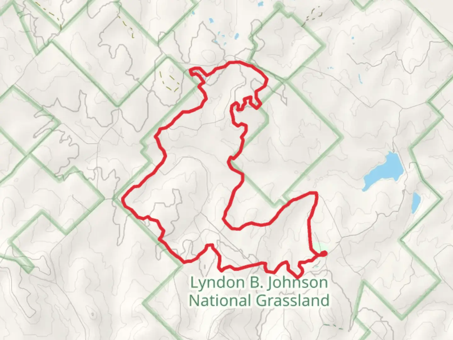 An image depicting the trail White Trail and Yellow Loop Trail and its surrounding area.