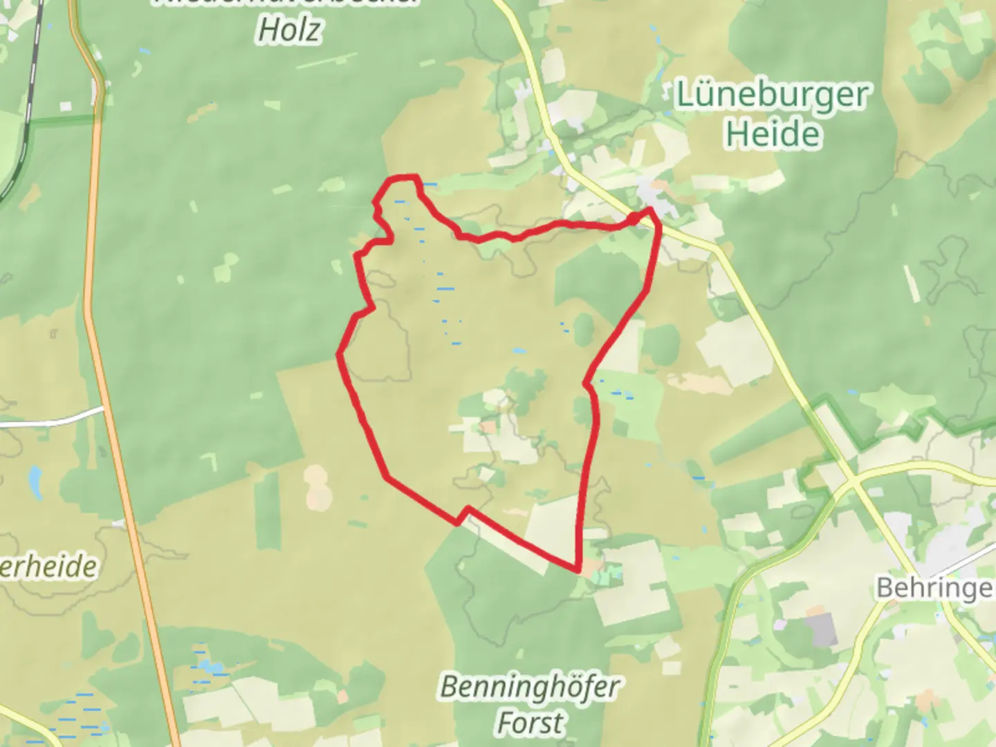 An image depicting the trail Alfred-Toepfer-Blick and Tuetsberg via Heideschleife Tuetsberg and its surrounding area.