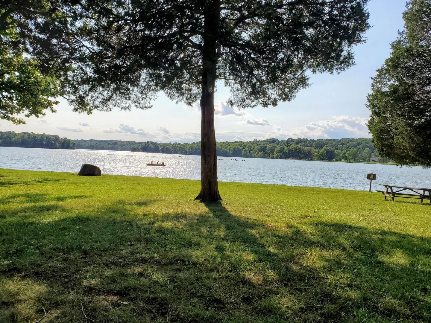 An image depicting the trail Pinchot Lake Loop and its surrounding area.