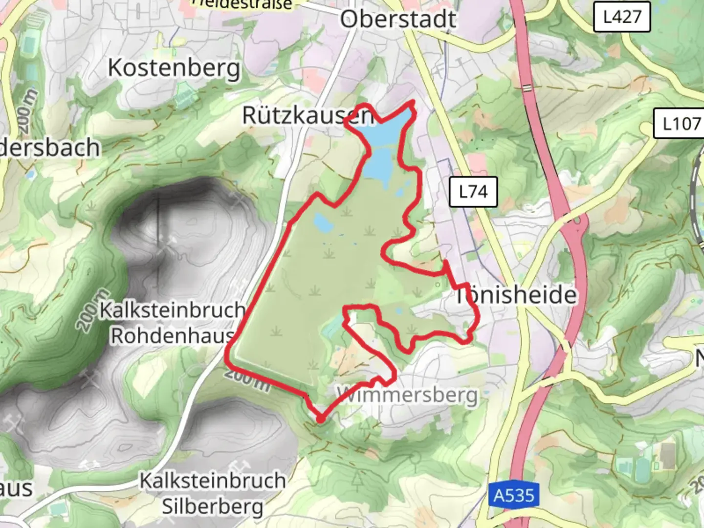 An image depicting the trail Schlammteich via Eignerbach Rundwanderweg and its surrounding area.