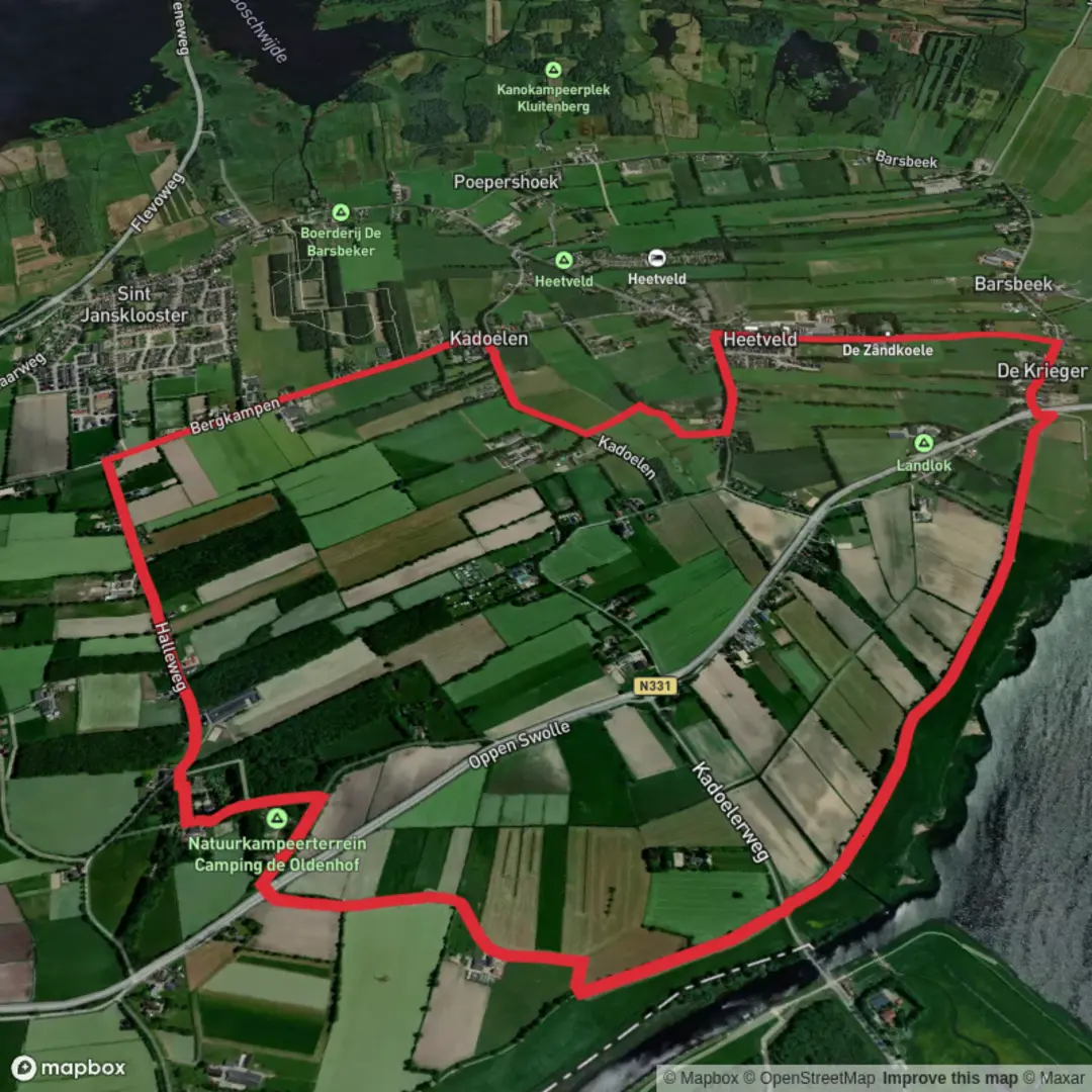 An image depicting the trail Het Bergje via Zuiderzeepad and Christoffelpad and its surrounding area.