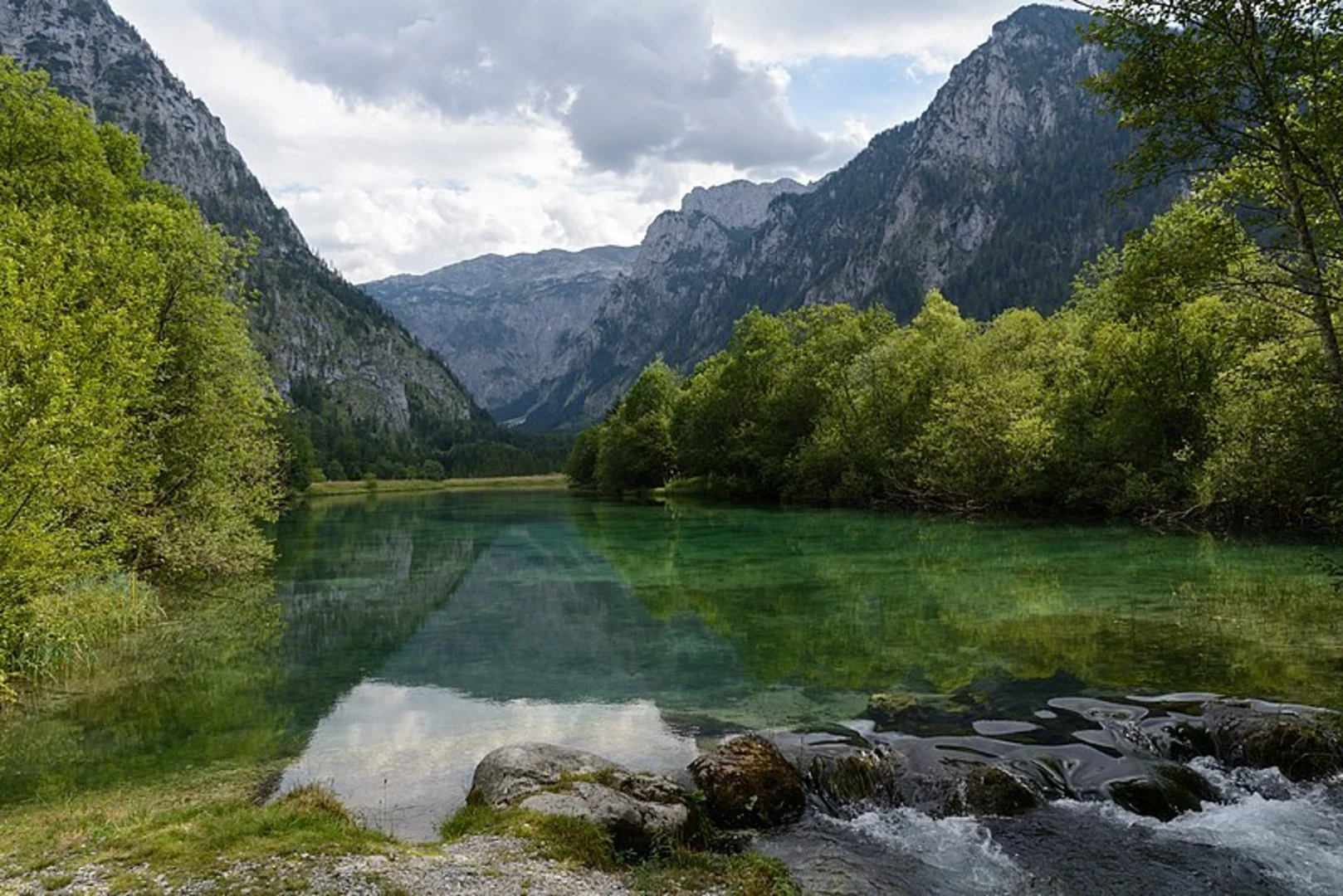 An image depicting the trail Brunntal Wildalpen and its surrounding area.