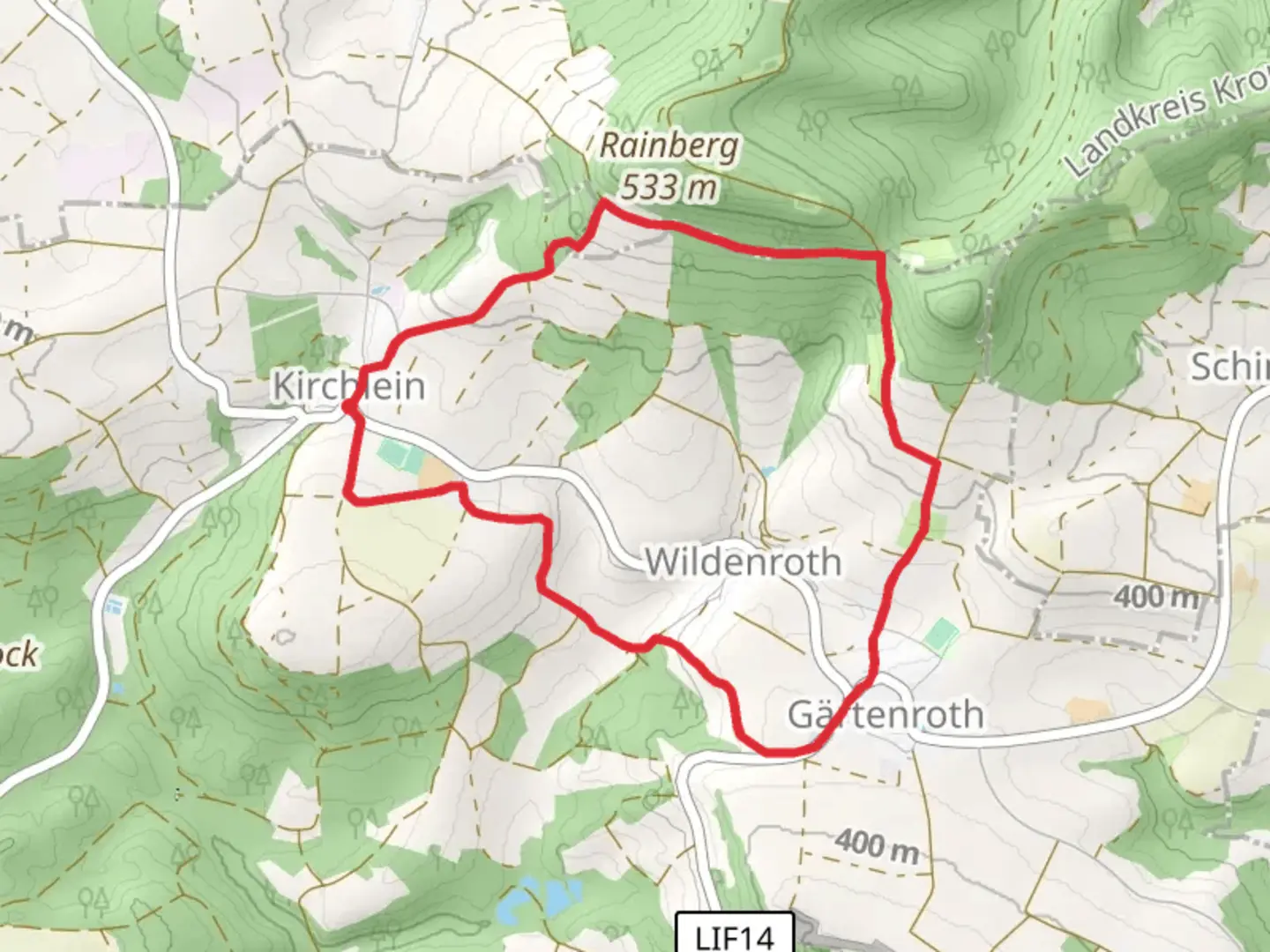 An image depicting the trail Sieben-Fuhren Weg and its surrounding area.