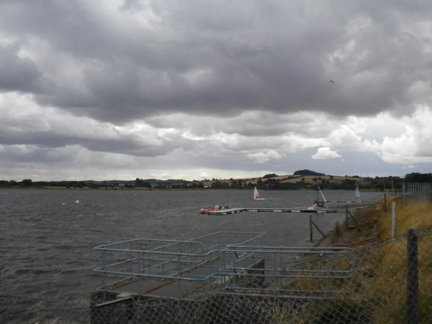 An image depicting the trail Bartley Reservoir Walk and its surrounding area.