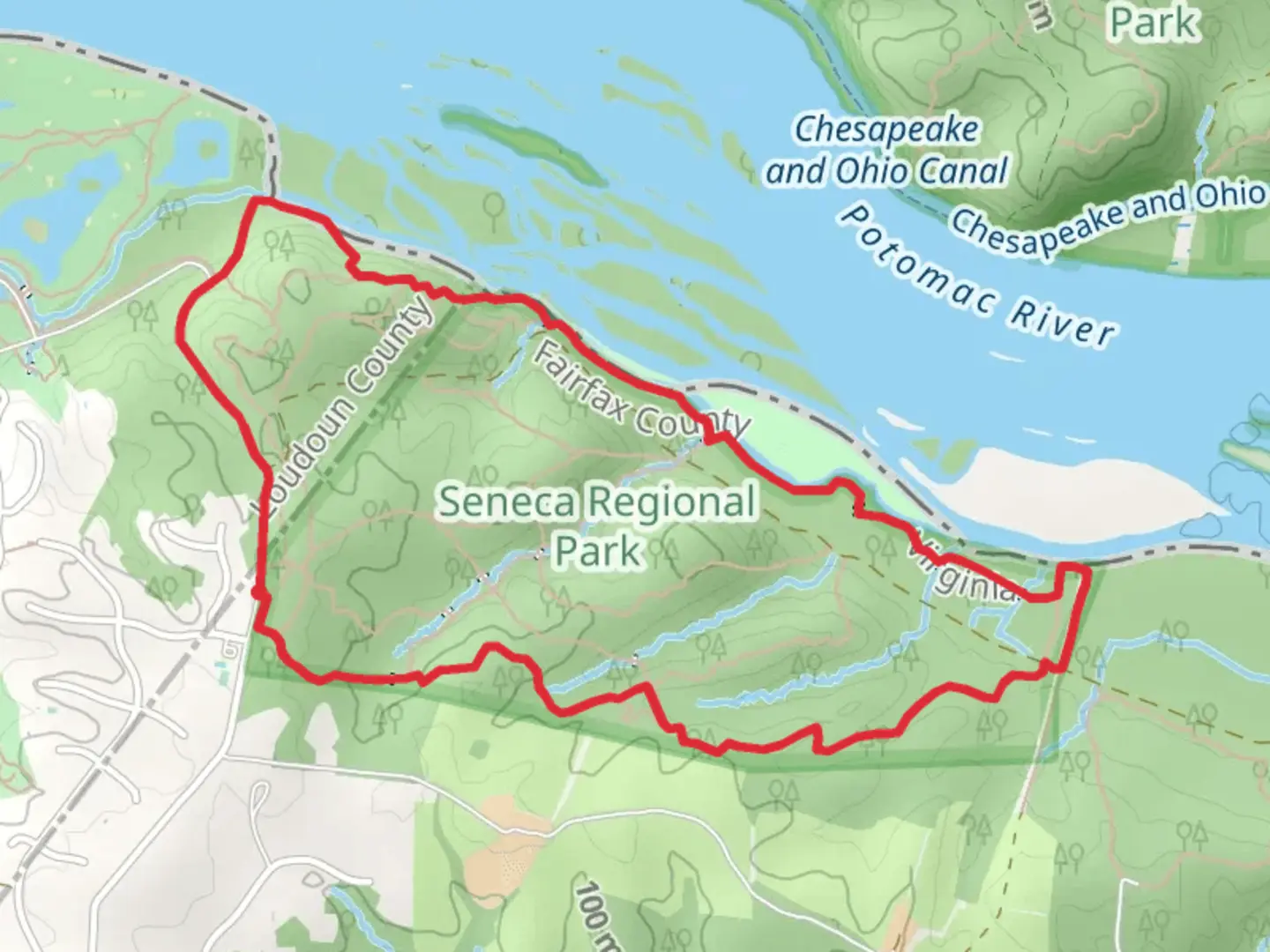 An image depicting the trail Green Trail, South and Potomac Heritage Loop Trail and its surrounding area.