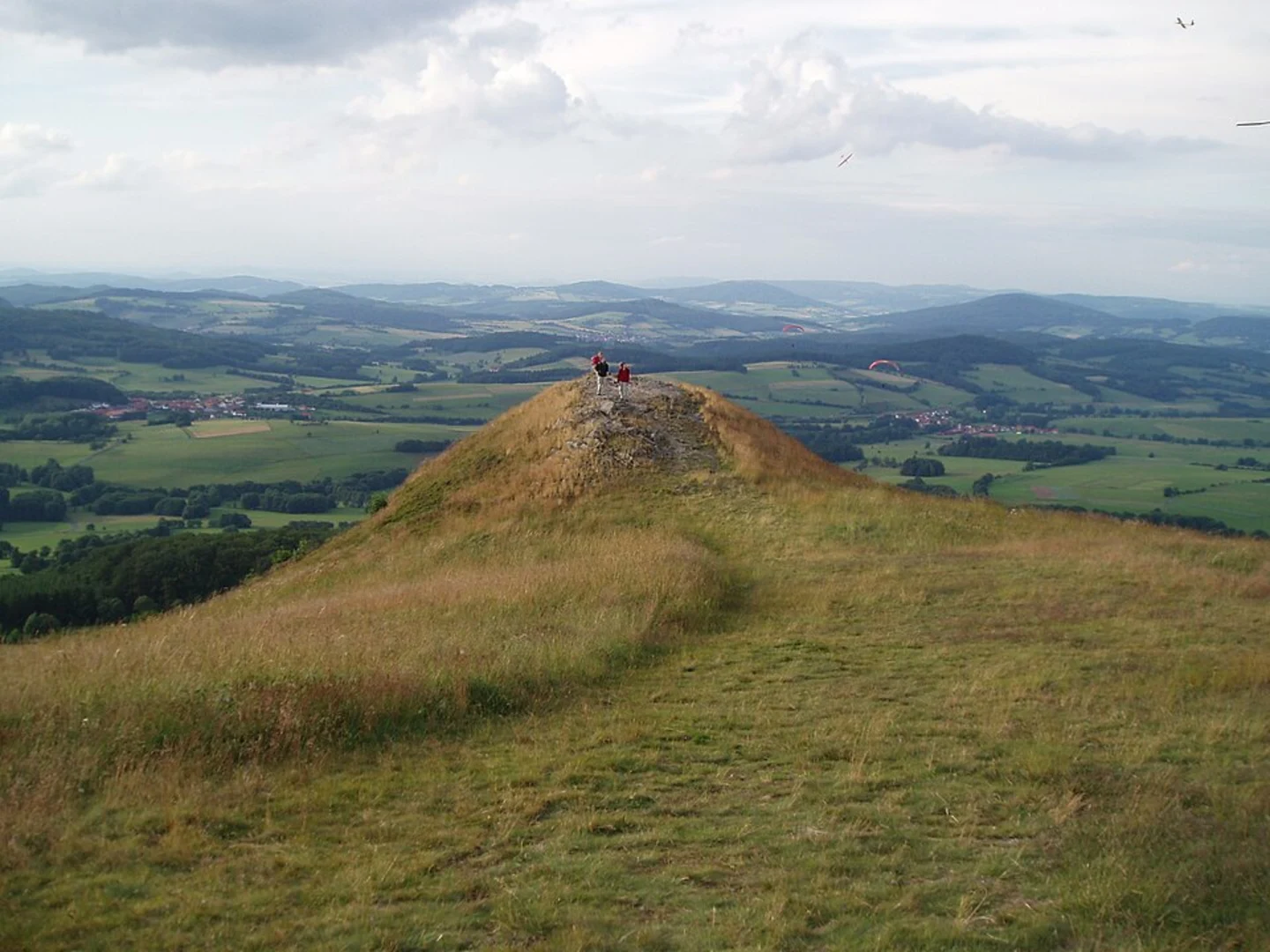 An image depicting the trail Sailauf Rundwanderweg and Kulturweg Blakenbach und Eichenberg and its surrounding area.
