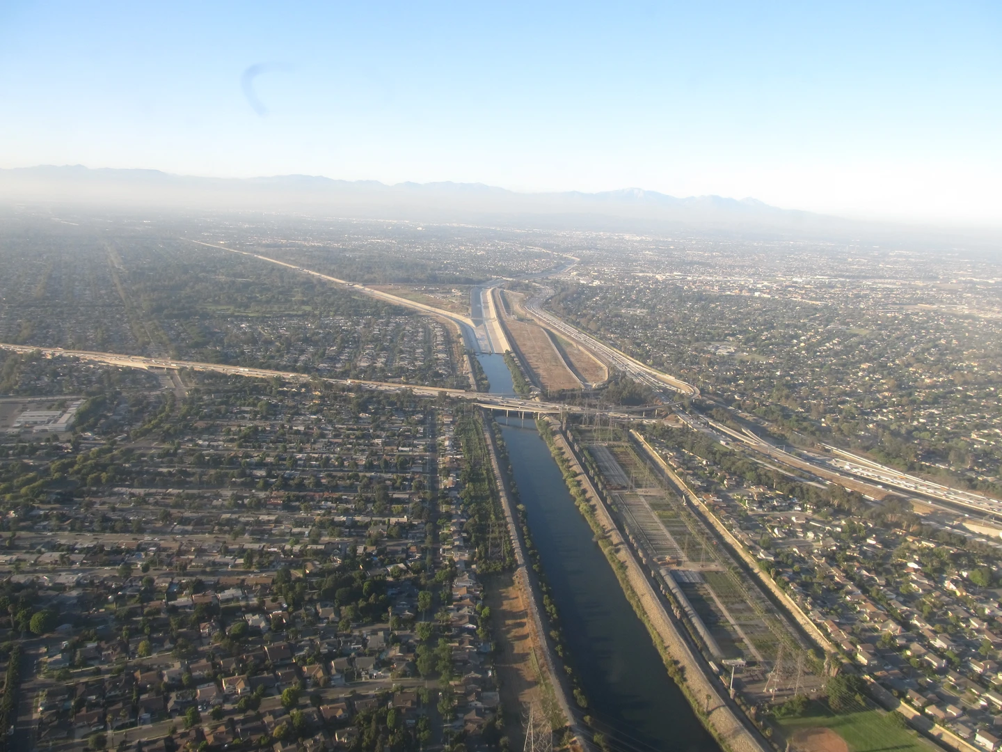 An image depicting the trail West San Gabriel River Parkway Nature Trail from Candlewood Street and its surrounding area.