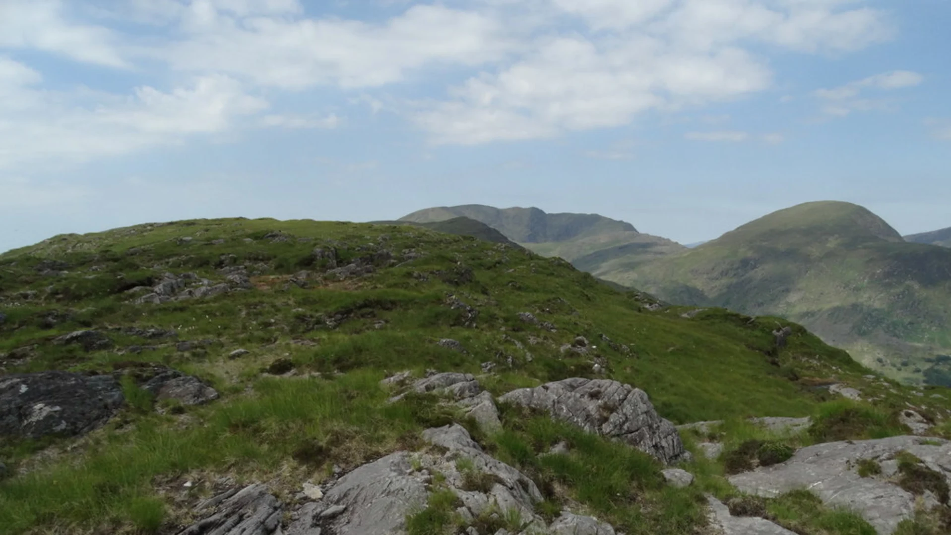 An image depicting the trail Mothaillin, Crossderry, Knocknabreeda and Stumpa Duloigh and its surrounding area.