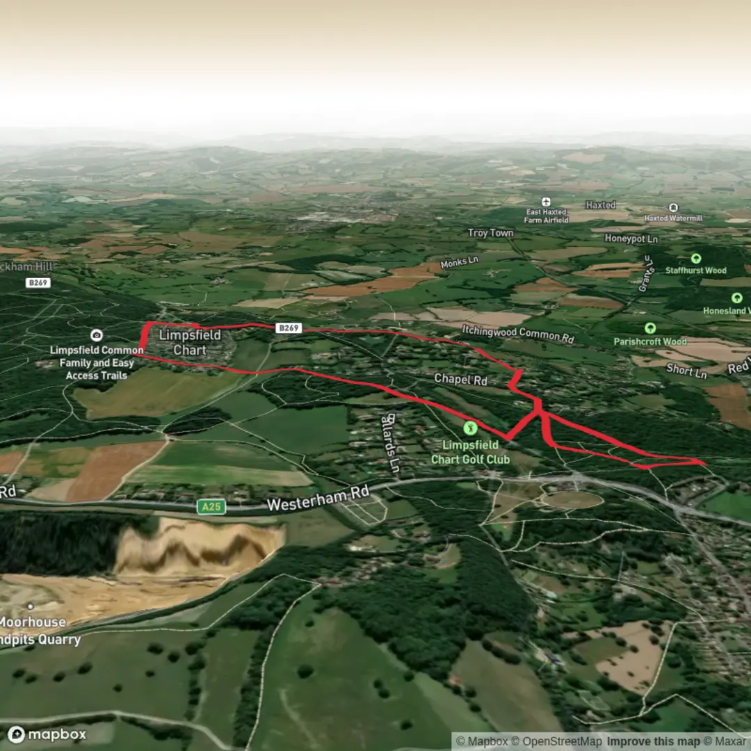 An image depicting the trail Surrey - Circular hike Limpsfield Chart and its surrounding area.