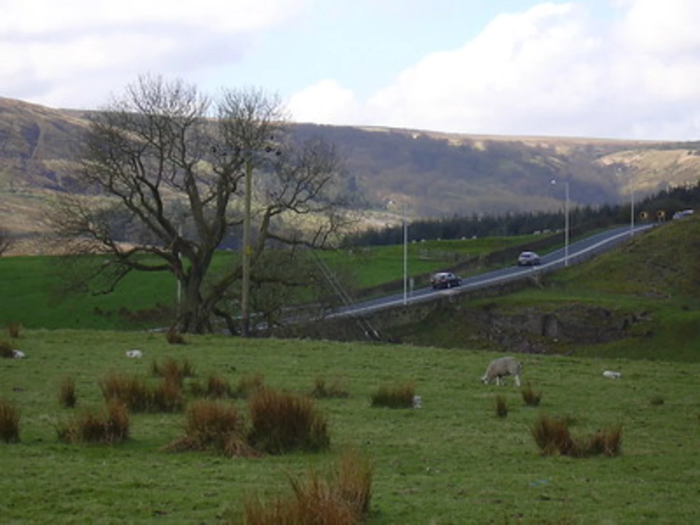 An image depicting the trail Haslingden to Helmshore Walk via Calf Hey Reservoir and its surrounding area.