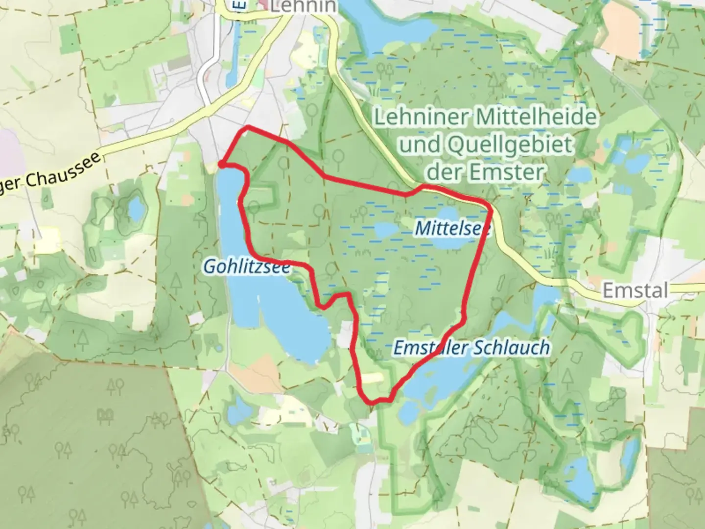 An image depicting the trail Gohlitzsee Loop via Willibald Alexis Wanderweg and its surrounding area.