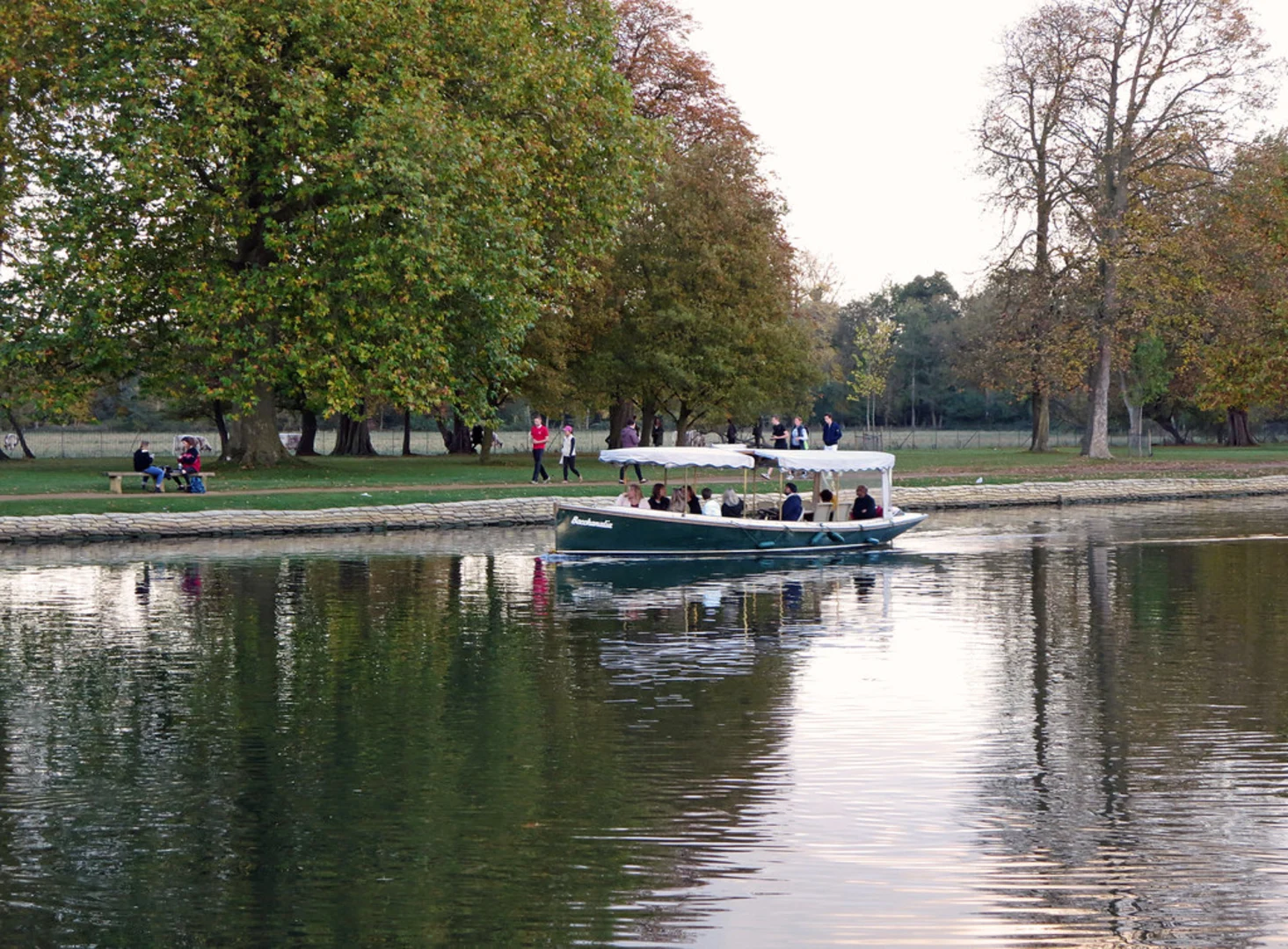 An image depicting the trail Christ Church Meadow Loop and its surrounding area.