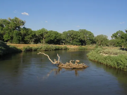 An image depicting the trail East Carson River Trail and its surrounding area.