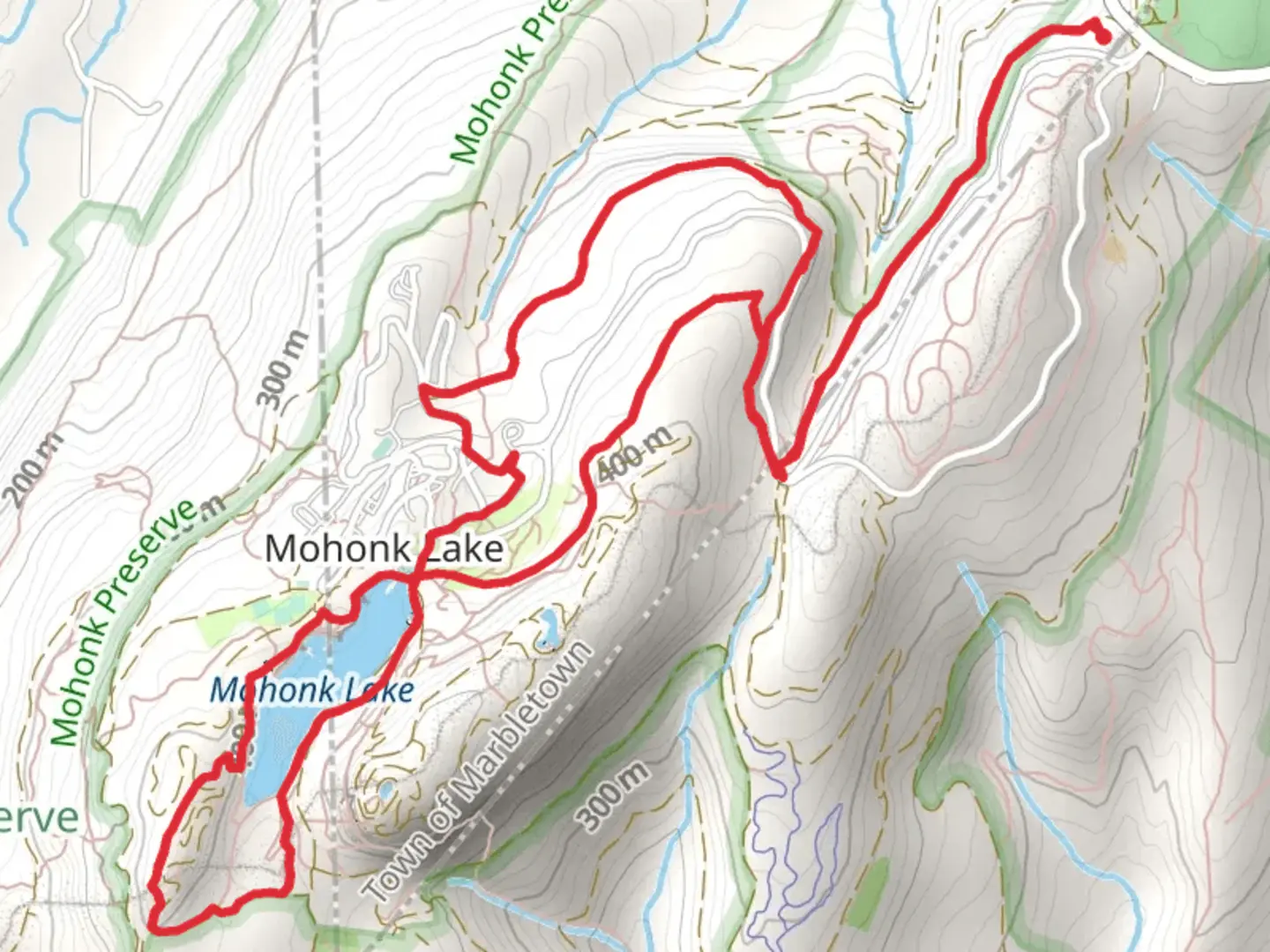 An image depicting the trail Mohonk Lake Shore Loop and its surrounding area.