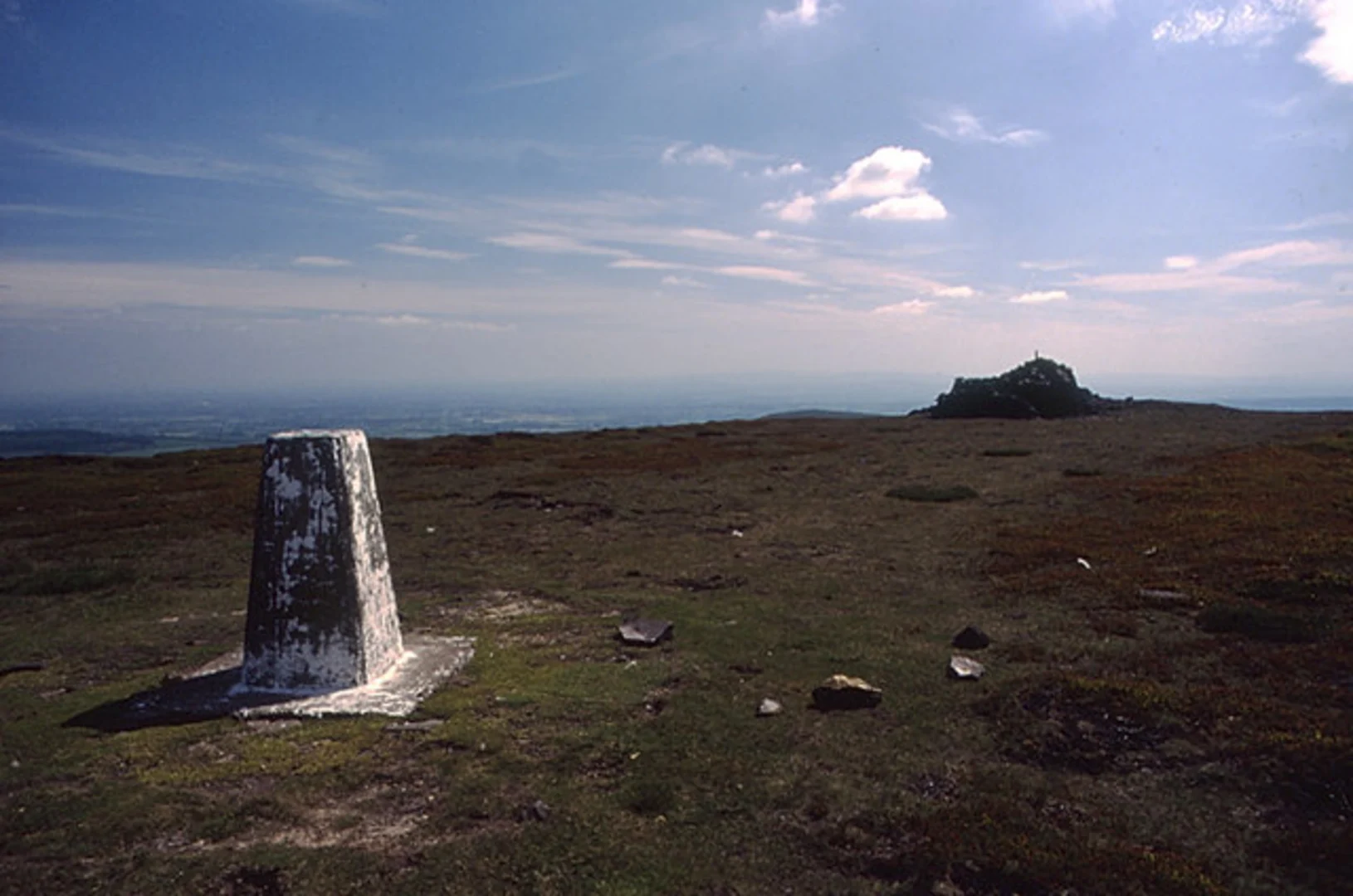 An image depicting the trail Paddy's Pole, Parlick Loop from Chipping and its surrounding area.