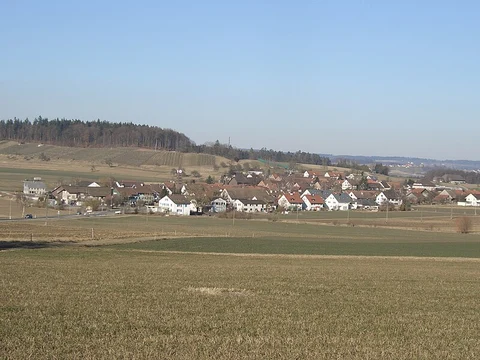 Rickenbach - Menziken - Pfeffikon, Sagenhafter Stierenberg