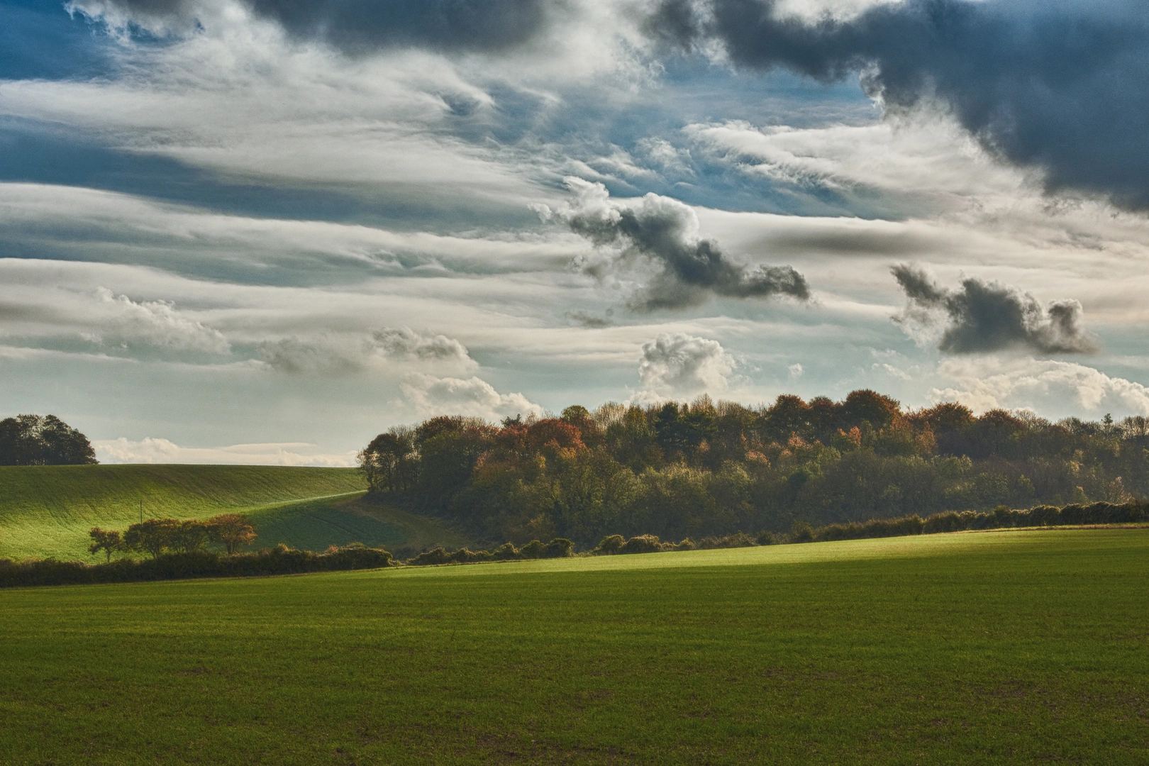 An image depicting the trail Hoop Hitchin Outer Orbital Path and its surrounding area.