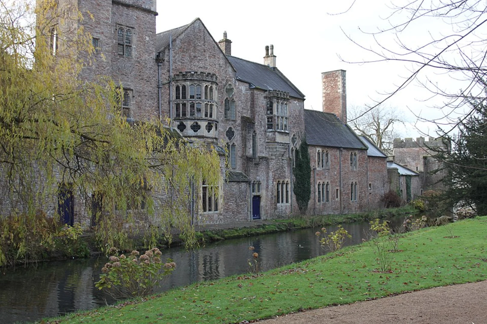 An image depicting the trail Dulcote Loop from Wells and its surrounding area.