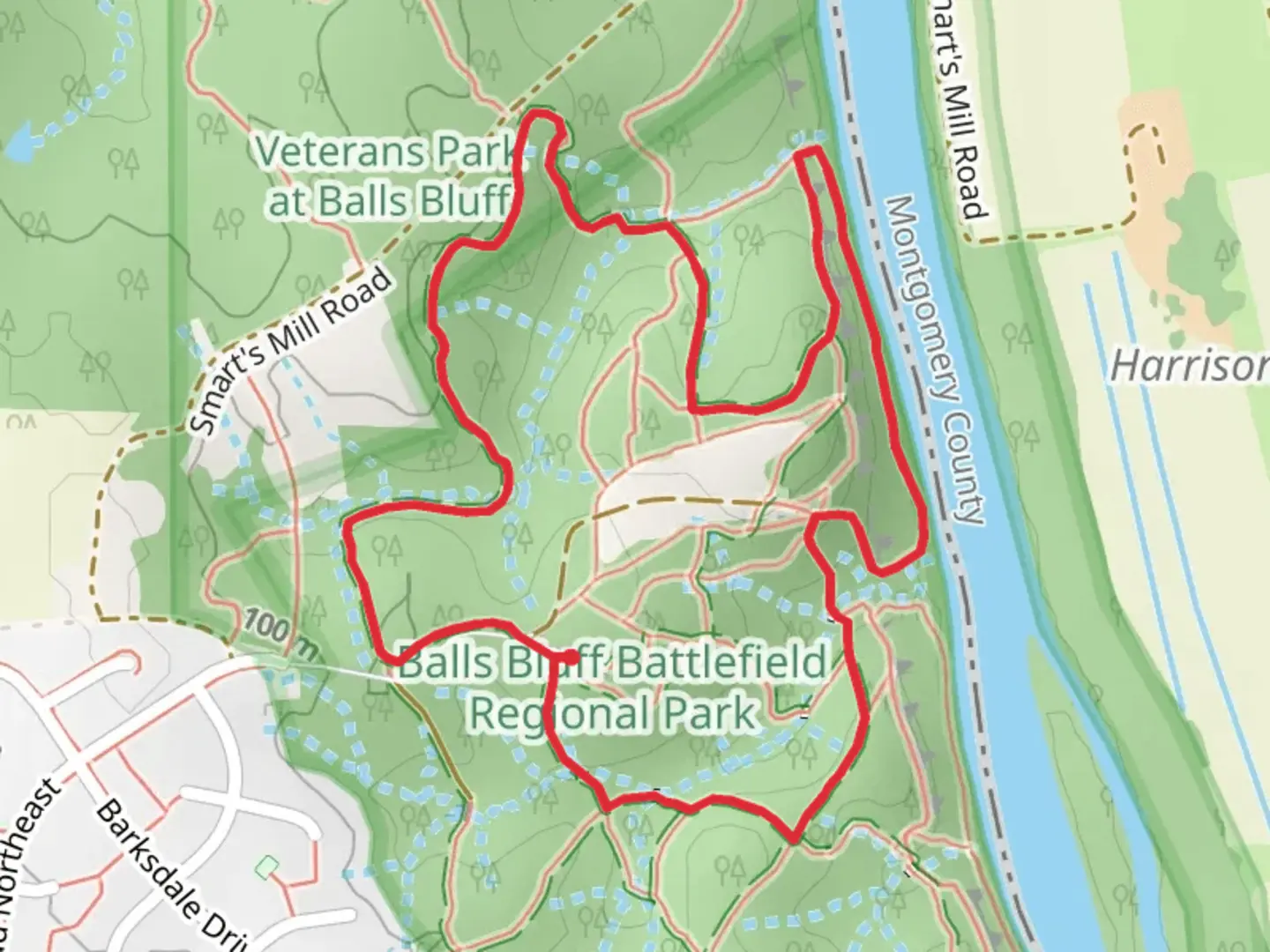 An image depicting the trail Balls Bluff Battlefield Regional Park Loop and its surrounding area.