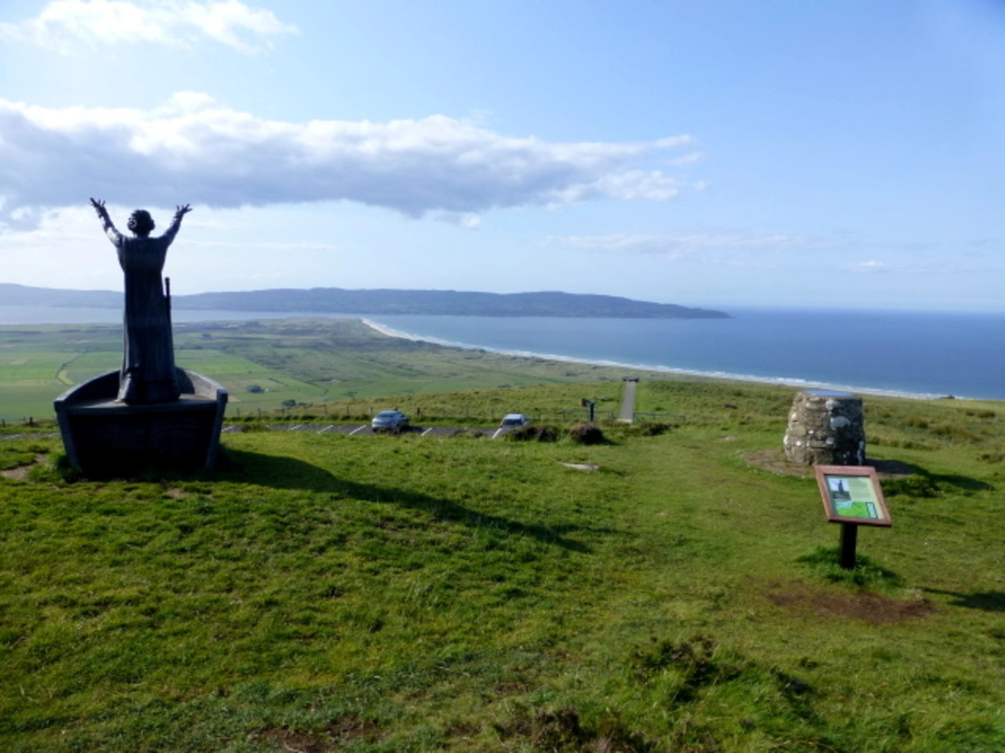 An image depicting the trail Avish to Eagles Hill and its surrounding area.