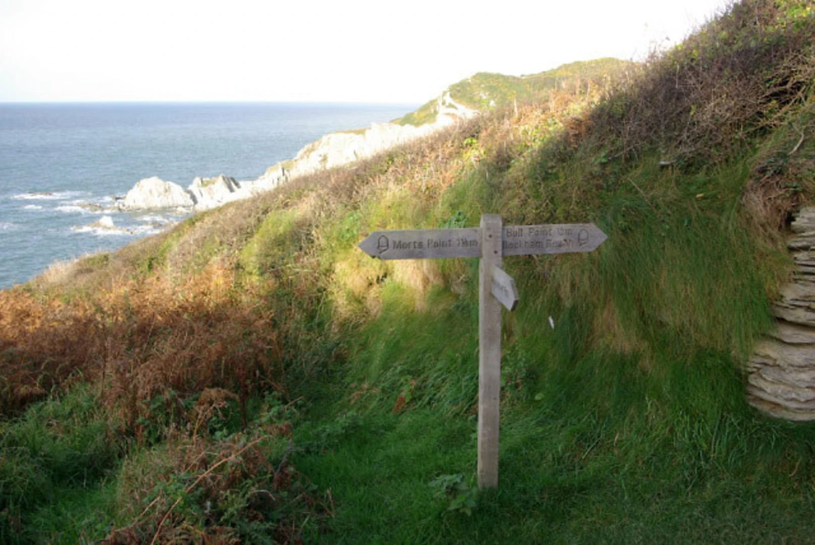 An image depicting the trail Ilfracombe to Woolacombe Coastal Walk and its surrounding area.