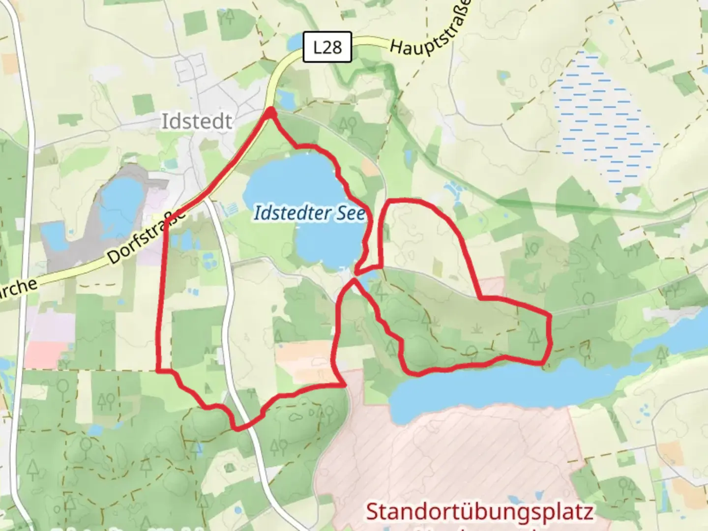 An image depicting the trail Idstedter See via Wanderroute Rot and Blau and its surrounding area.