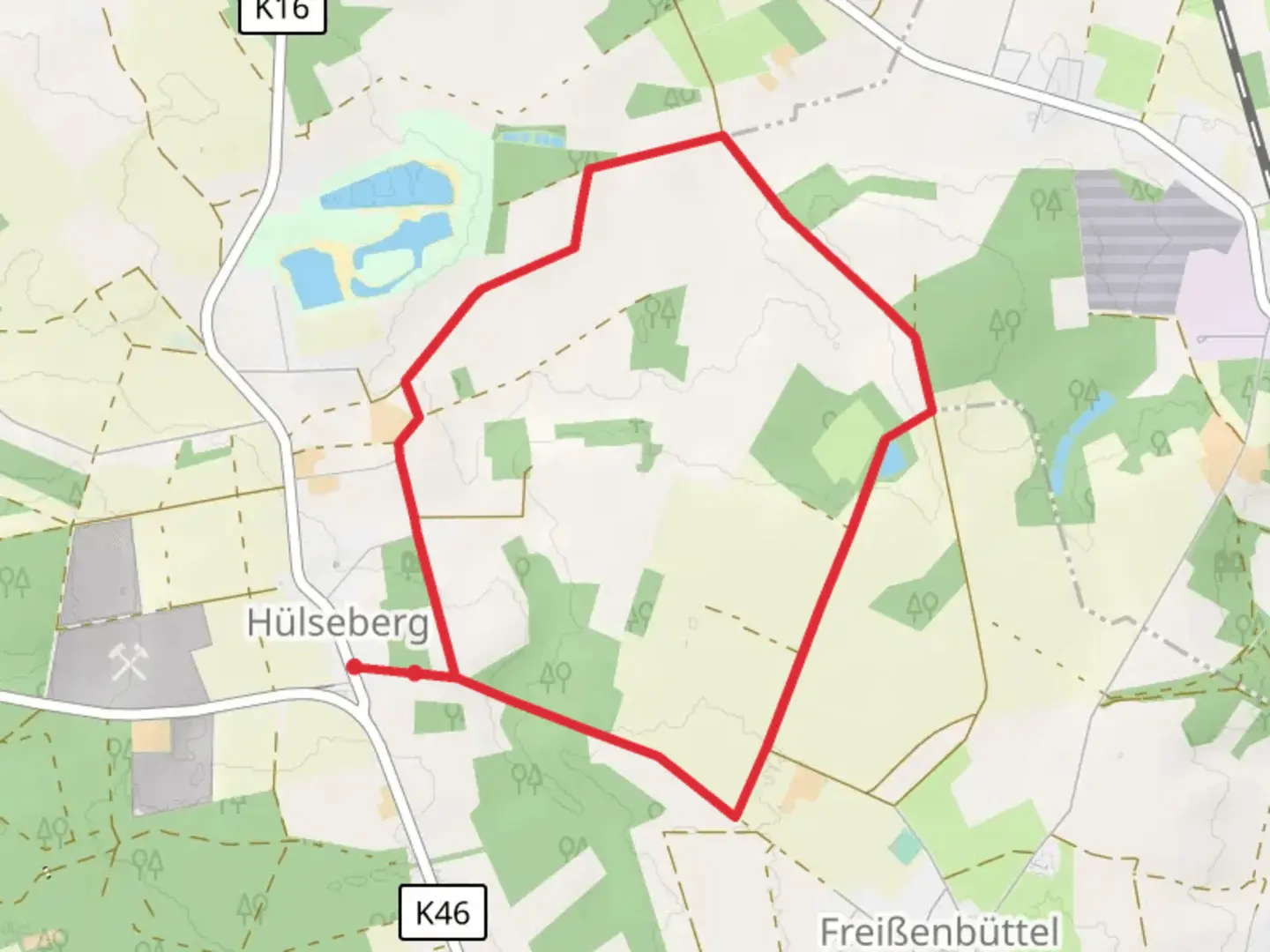 An image depicting the trail Hemenweg and Hülseberger Weg and its surrounding area.