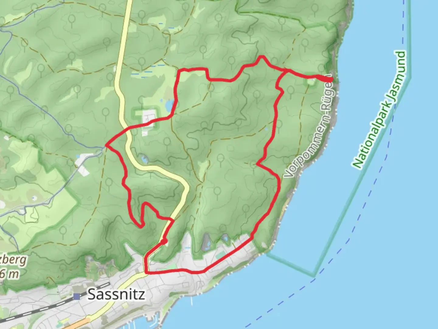An image depicting the trail UNESCO-Weltnaturerbe and Wissower Klinken Loop and its surrounding area.