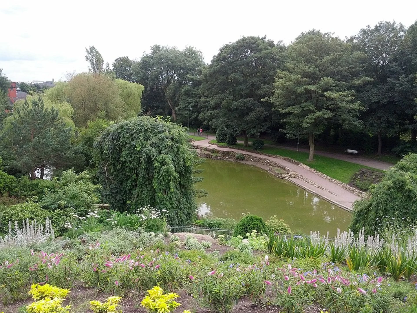 An image depicting the trail Burslem Park Loop and its surrounding area.